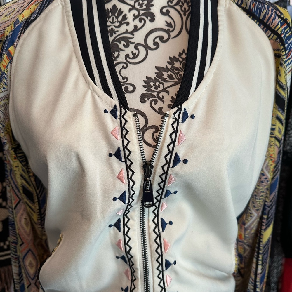 Unique Zip Up Multicolor Jacket - image 4